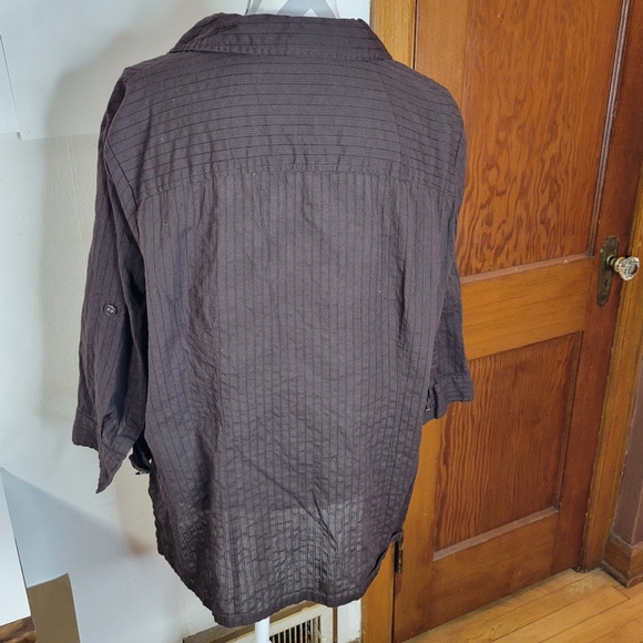 Karen Scott Woman Brown Lightweight 3/4 roll sleeve Button front blouse Size 2X - Picture 5 of 9